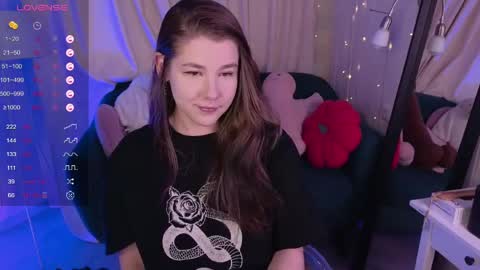 Snapshot of mirafalls chatting on 27, 5, 2026 Mira online show from 27, 5, 2026