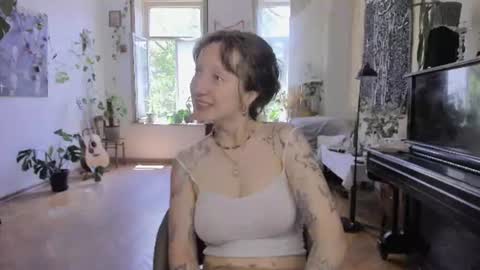 Snapshot of miranda2_0 chatting on 20, 6, 2026 miranda2_0 online show from 20, 6, 2026