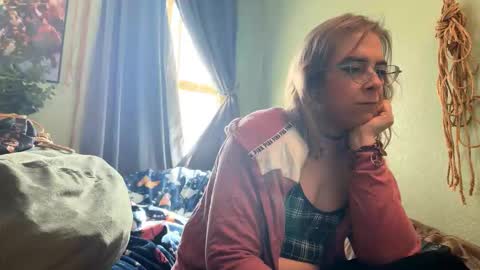 Snapshot of miranda_flowers chatting on 1, 3, 2026 Miranda Flowers online show from 1, 3, 2026