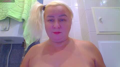 Snapshot of miranda_robinson chatting on 14, 10, 2025 Miranda online show from 14, 10, 2025