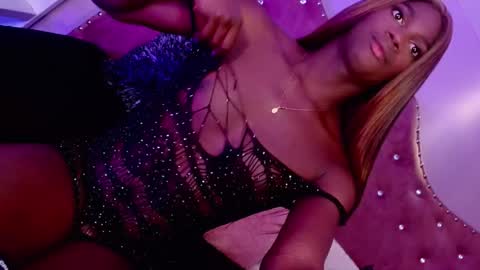 mirandaacollins online show from 2, 10, 2025