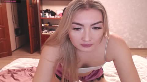 Snapshot of miraroy chatting on 6, 2, 2026 Mira online show from 6, 2, 2026