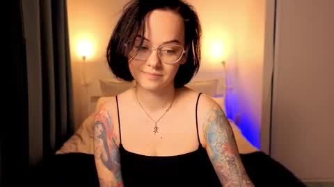 Snapshot of miraskyy chatting on 21, 10, 2025 MiraSkyy online show from 21, 10, 2025