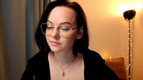 Snapshot of miraskyy chatting on 6, 11, 2025 MiraSkyy online show from 6, 11, 2025