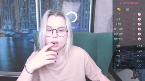 Kira online show from 13, 12, 2024