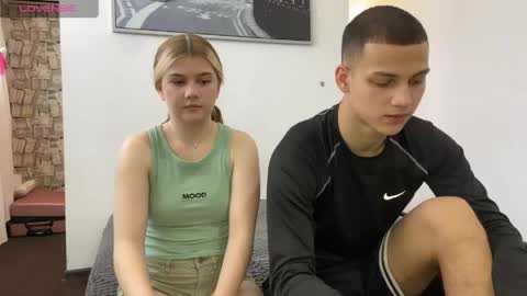 mirelcouple online show from 7, 5, 2026