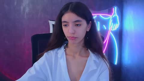 Snapshot of miri_miss chatting on 7, 12, 2024 Miri online show from 7, 12, 2024