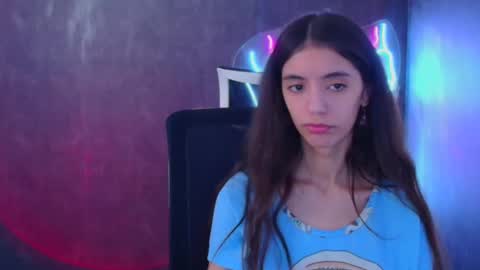 Snapshot of miri_miss chatting on 8, 12, 2024 Miri online show from 8, 12, 2024