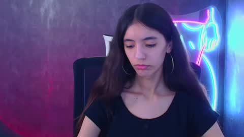 Snapshot of miri_miss chatting on 15, 12, 2024 Miri online show from 15, 12, 2024