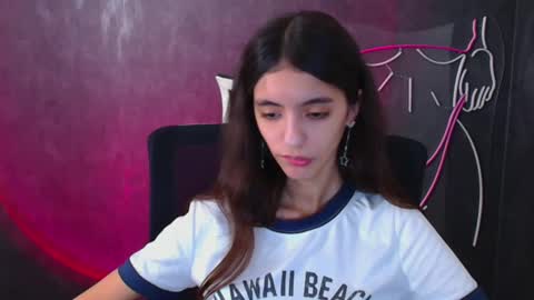 Snapshot of miri_miss chatting on 22, 12, 2024 Miri online show from 22, 12, 2024