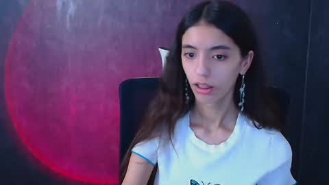Snapshot of miri_miss chatting on 25, 12, 2024 Miri online show from 25, 12, 2024