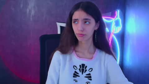 Snapshot of miri_miss chatting on 26, 1, 2025 Miri online show from 26, 1, 2025