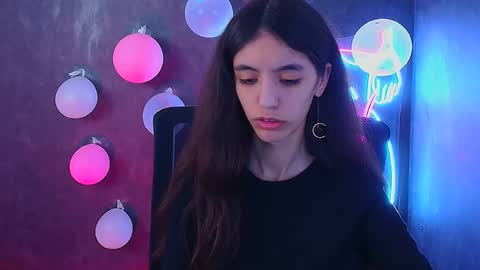 Snapshot of miri_miss chatting on 16, 2, 2025 Miri online show from 16, 2, 2025