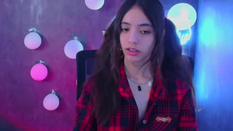 Snapshot of miri_miss chatting on 8, 3, 2025 Miri online show from 8, 3, 2025