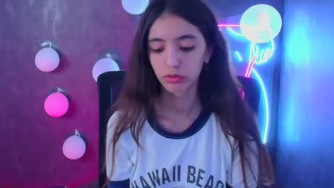 Snapshot of miri_miss chatting on 9, 3, 2025 Miri online show from 9, 3, 2025