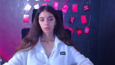 Snapshot of miri_miss chatting on 25, 10, 2025 Miri online show from 25, 10, 2025