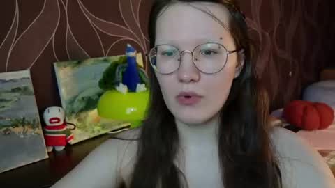 Snapshot of miriamor chatting on 7, 7, 2026 Mira online show from 7, 7, 2026
