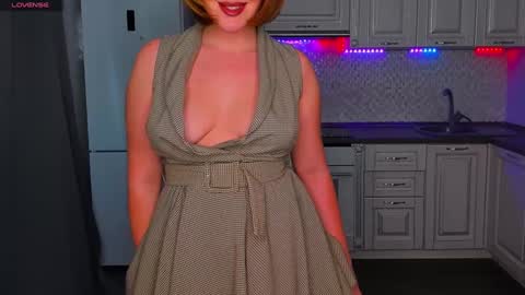 Snapshot of mirrorofsoul chatting on 6, 12, 2024 Shelley online show from 6, 12, 2024