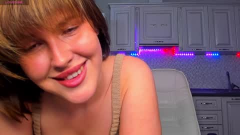 Snapshot of mirrorofsoul chatting on 17, 1, 2025 Shelley online show from 17, 1, 2025