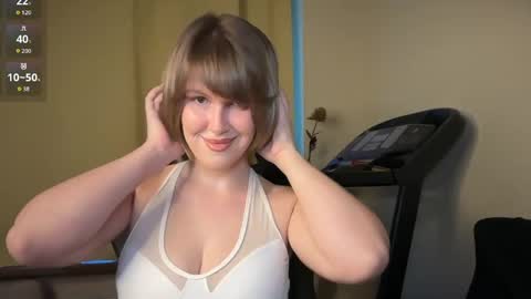 Snapshot of mirrorofsoul chatting on 15, 5, 2026 Shelley online show from 15, 5, 2026