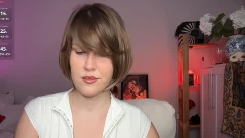 Snapshot of mirrorofsoul chatting on 22, 5, 2026 Shelley online show from 22, 5, 2026