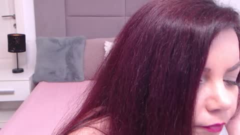 Snapshot of miryamines chatting on 28, 2, 2025 MiryamInes online show from 28, 2, 2025