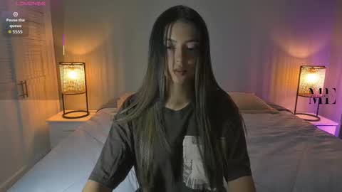 Snapshot of mis_elizabeth chatting on 17, 10, 2025 Eliza online show from 17, 10, 2025