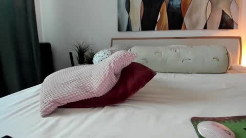 Snapshot of mis_eva chatting on 4, 2, 2026 Eva online show from 4, 2, 2026