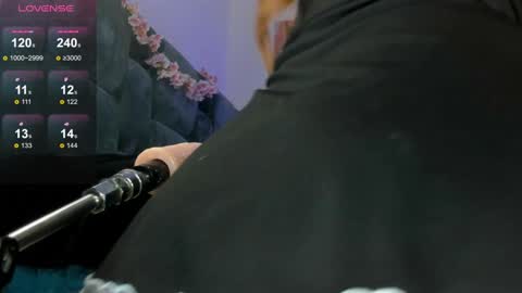 Snapshot of misatosan_ chatting on 28, 12, 2024 Annie dont forget to thumbs up me online show from 28, 12, 2024