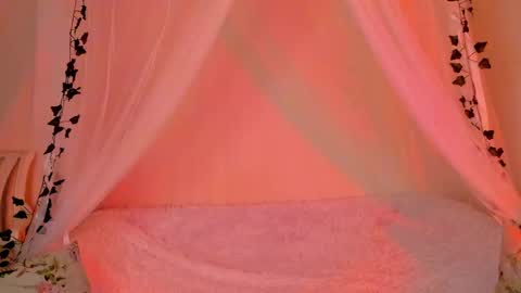 Snapshot of mish_ka3 chatting on 5, 12, 2024 Misha online show from 5, 12, 2024