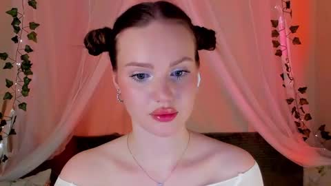 Snapshot of mish_ka3 chatting on 25, 12, 2024 Misha online show from 25, 12, 2024