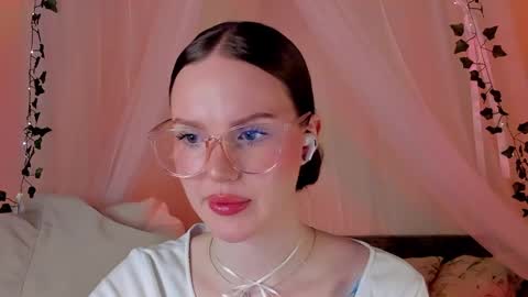 Snapshot of mish_ka3 chatting on 8, 2, 2025 Misha online show from 8, 2, 2025