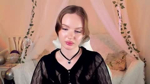 Snapshot of mish_ka3 chatting on 28, 9, 2025 Misha online show from 28, 9, 2025