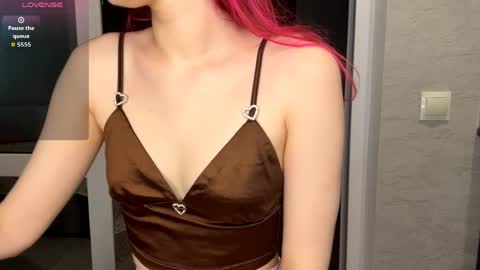 Molly online show from 2, 4, 2026