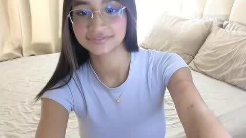 Snapshot of mishelle___7 chatting on 20, 4, 2026 Shell online show from 20, 4, 2026
