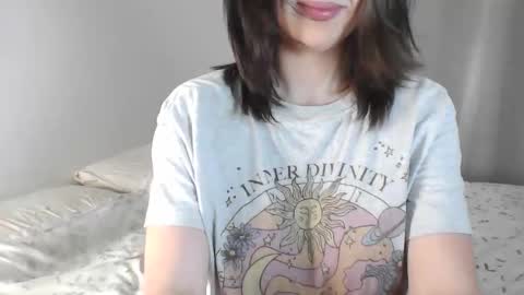 Snapshot of mishymoon chatting on 3, 2, 2026 Elora online show from 3, 2, 2026