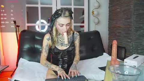 miss___angel online show from 18, 3, 2026