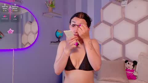 Snapshot of miss__jones_ chatting on 7, 7, 2026 miss__jones_ online show from 7, 7, 2026