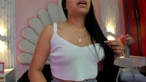 miss__star_ online show from 25, 4, 2026