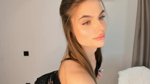 Snapshot of miss_algel chatting on 27, 7, 2026 Katrin online show from 27, 7, 2026