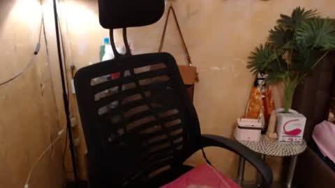 miss angelic15 online show from 28, 2, 2025