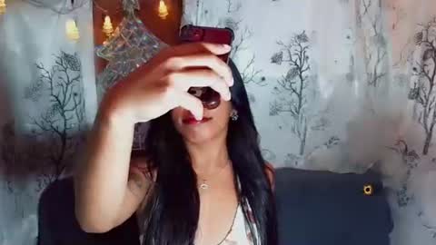 Snapshot of miss_bellah chatting on 27, 4, 2026 Bellah online show from 27, 4, 2026