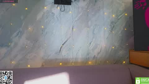 Snapshot of miss_bubbles chatting on 1, 6, 2026 Sandy online show from 1, 6, 2026