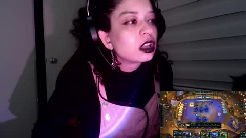 Miss Carmila online show from 18, 12, 2025