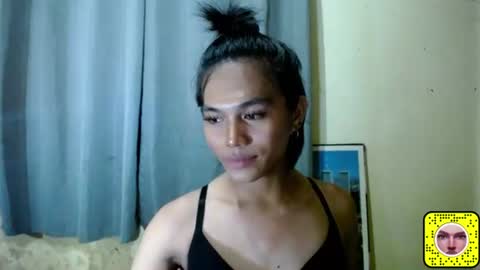 Snapshot of miss_cea_xoxo chatting on 27, 5, 2026 Cea online show from 27, 5, 2026