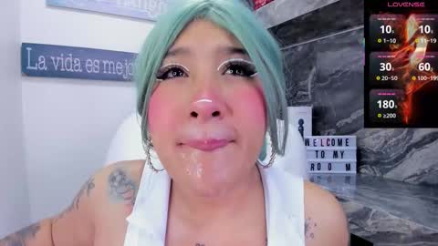 Snapshot of miss_danika chatting on 2, 12, 2025 Danika online show from 2, 12, 2025