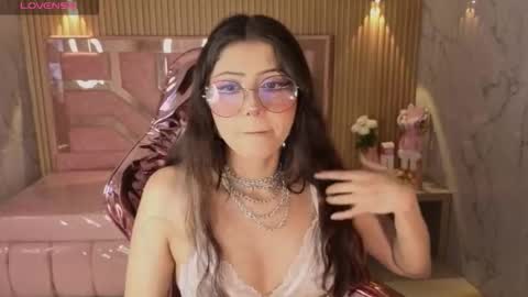 miss_devil_s online show from 27, 3, 2026