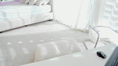 miss_diamond__ online show from 17, 10, 2025