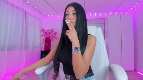 Snapshot of miss_diamond__ chatting on 9, 5, 2026 miss_diamond__ online show from 9, 5, 2026
