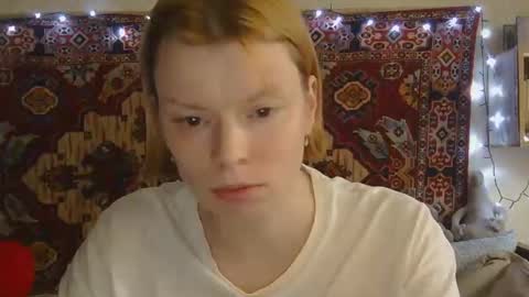 Snapshot of miss_elistia_ chatting on 8, 6, 2026 Elis online show from 8, 6, 2026
